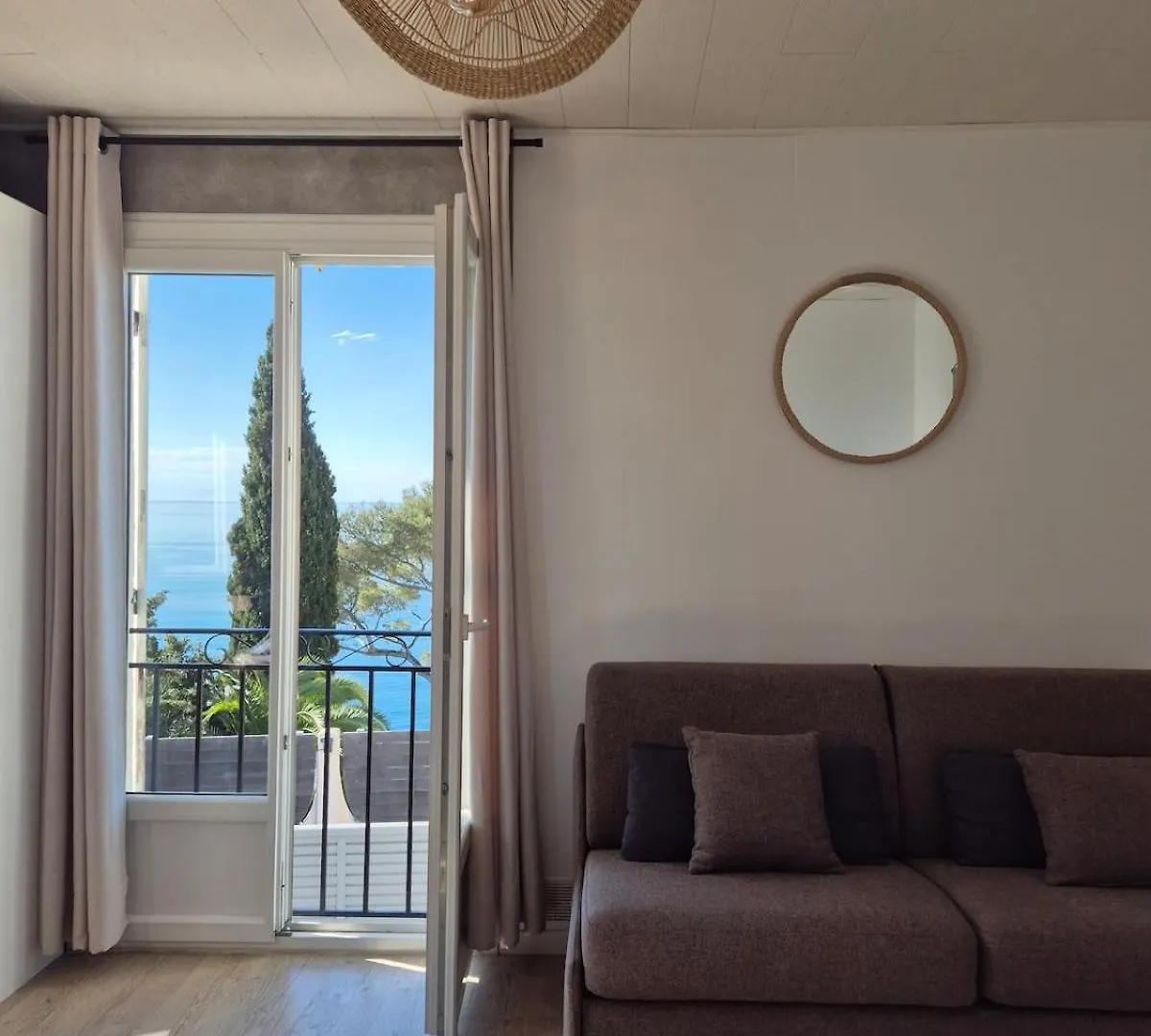 Le Petit Levant Sea View Studio Cavalaire-sur-Mer